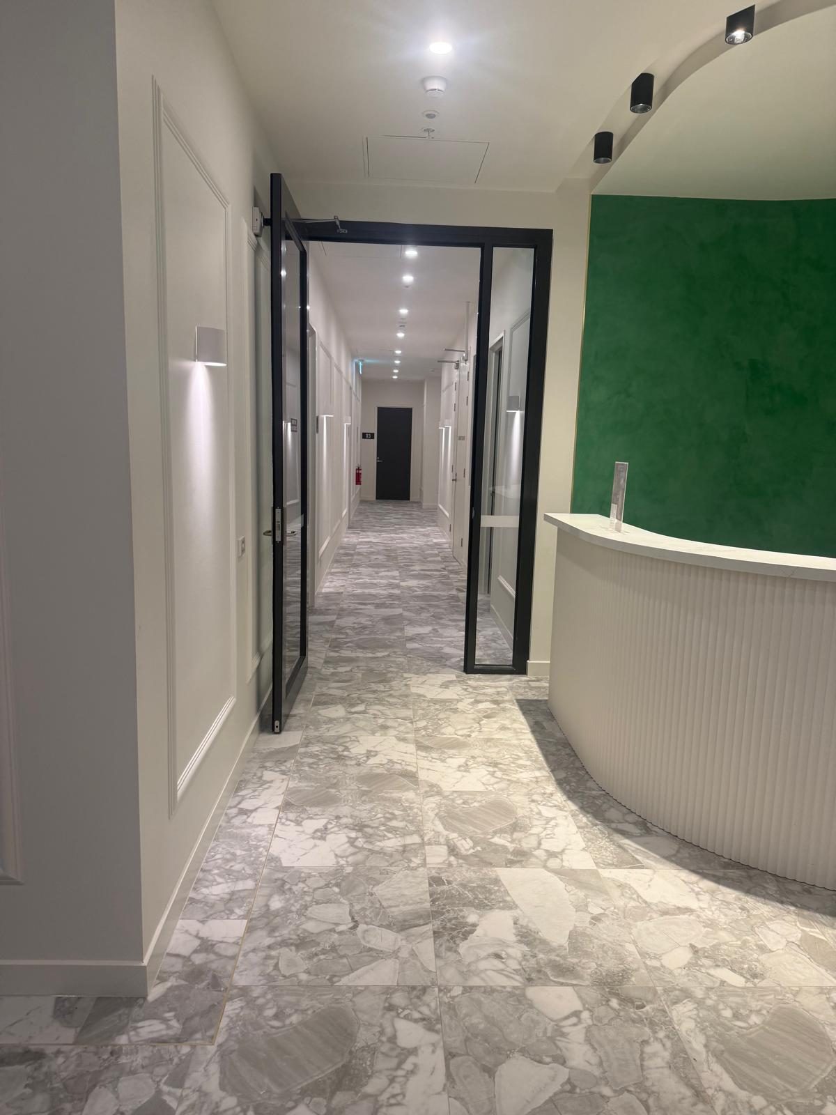 Ground floor common area and corridor cleaned to presentation standard